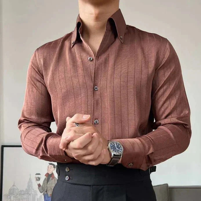 Camisa de seda a rayas con botones