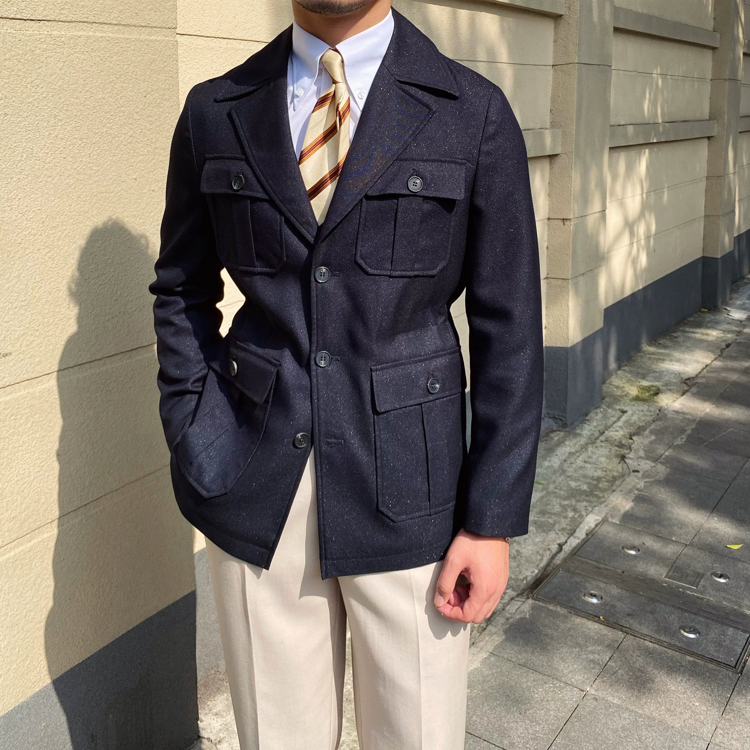 Chaqueta safari británica