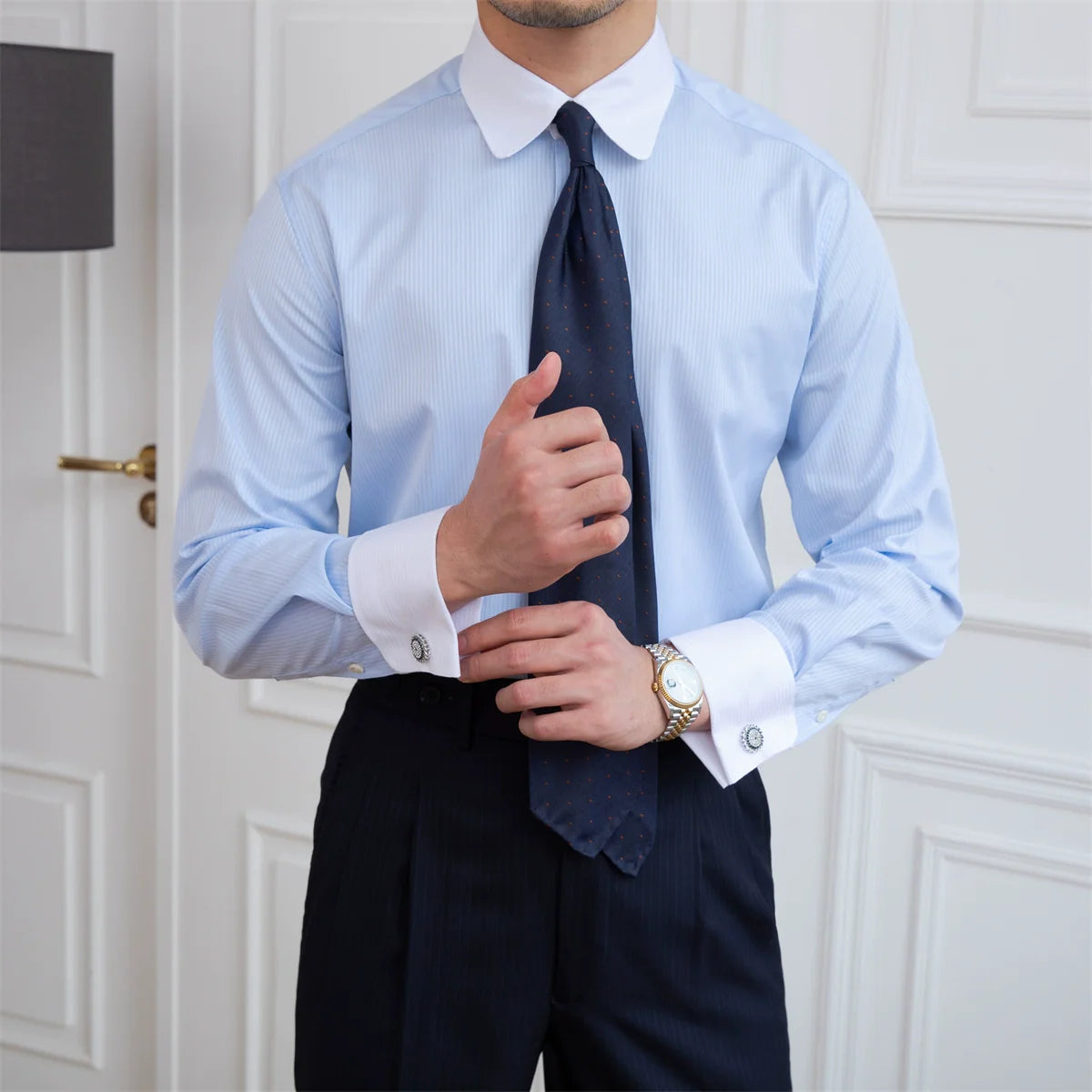 Camisa con puños franceses
