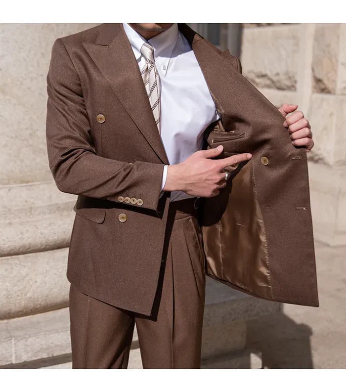 Traje de hombre de corte entallado con solapa y lazo LS006