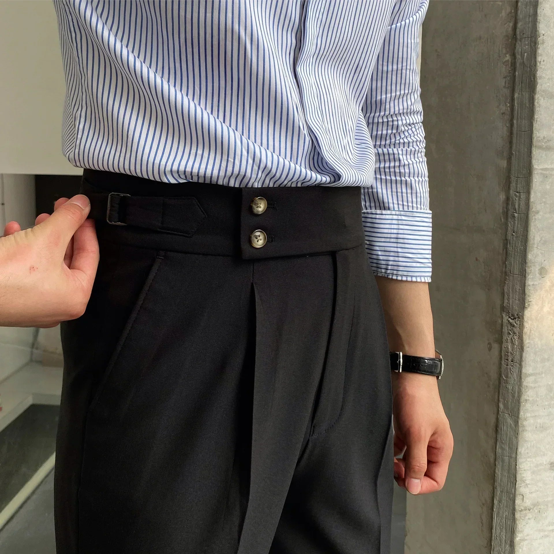 Pantalones Gurkha con trabillas LS056