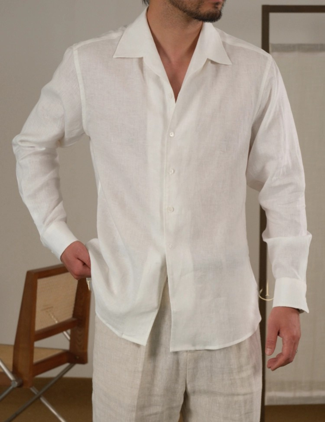 Chemise à manches longues et col cubain en lin
