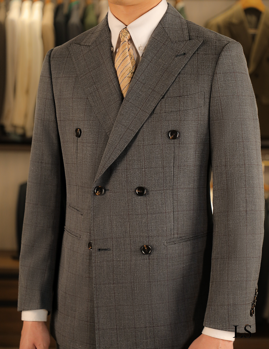 Suit Double-Breasted Windowpane Gray