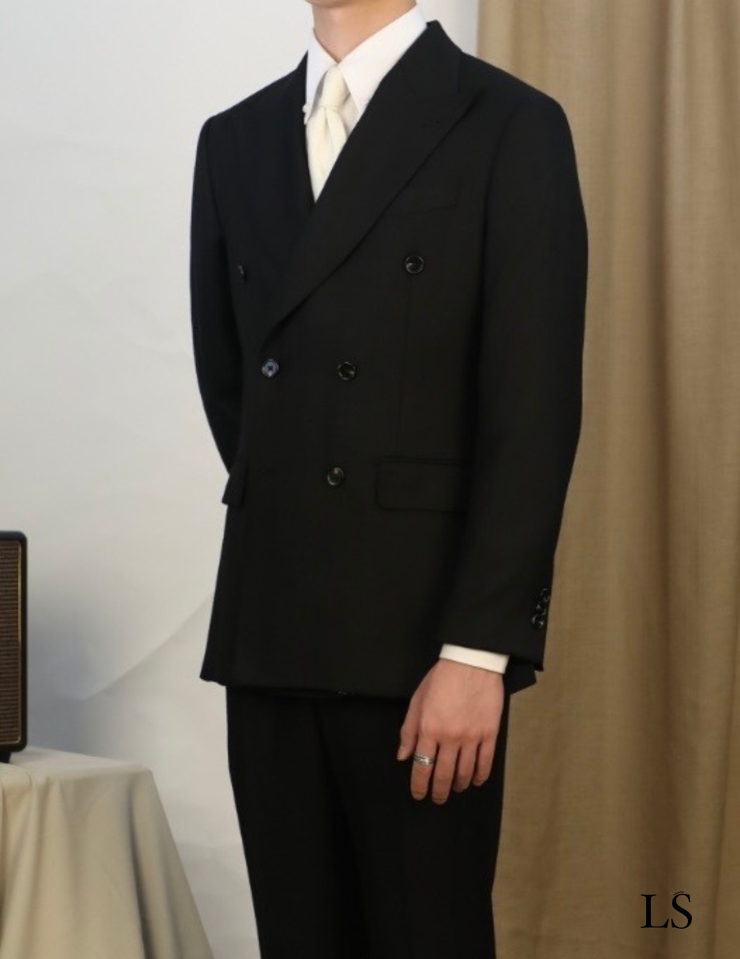 Double Breasted Genoa Black Suit