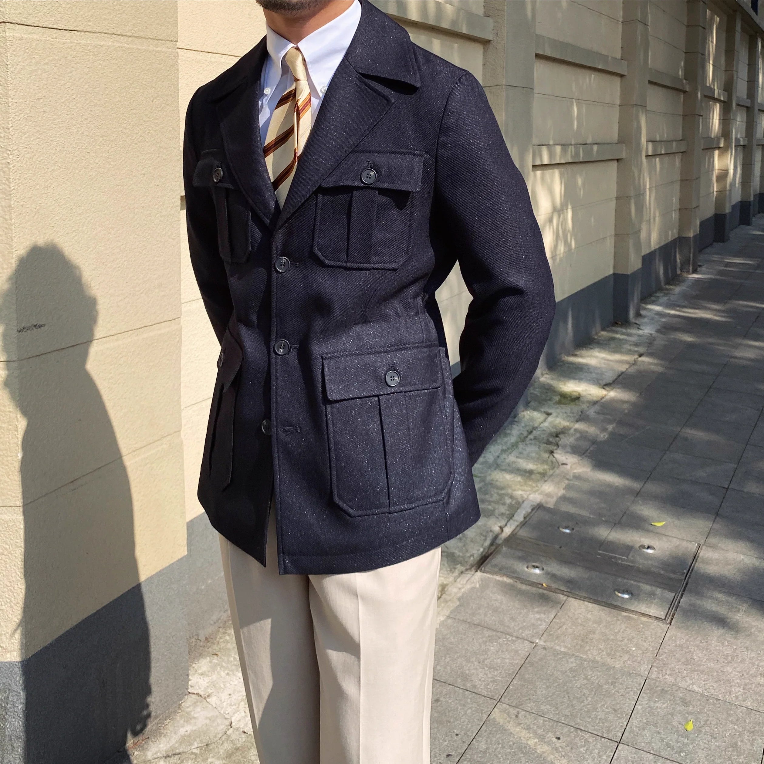 Chaqueta safari británica