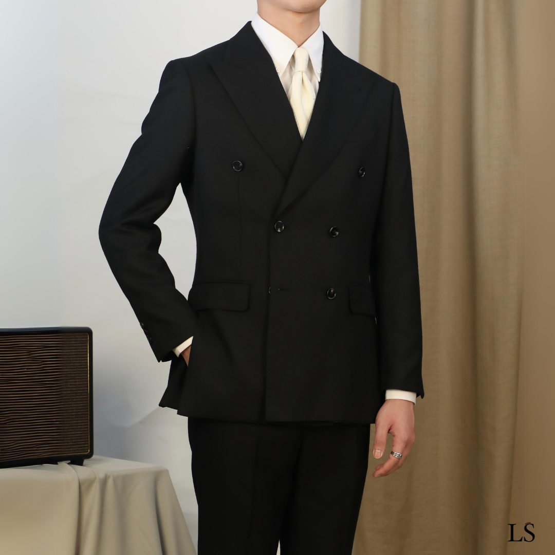 Double Breasted Genoa Black Suit