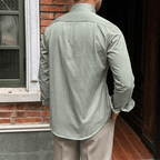 Camisa Bath con cuello clásico