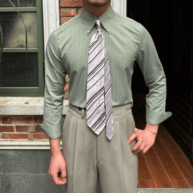Camisa Bath con cuello clásico